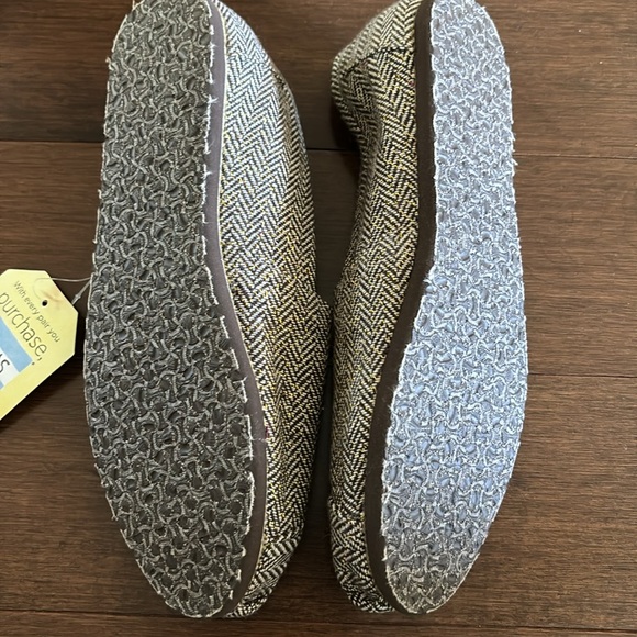 🆕 Toms - Picture 7 of 8